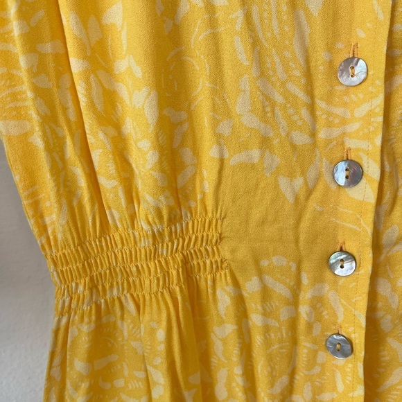 Women’s Yellow Button Up Dress Size M - Picture 6 of 7